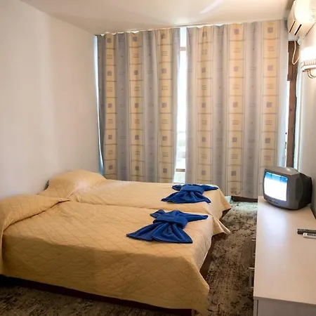 Koral Hotell Saints Constantine and Helena