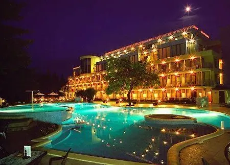 Hotel Koral 4*