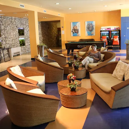 Koral Hotel 4*