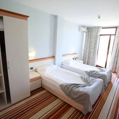 Koral Hotel 4*