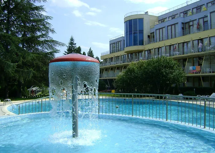 Koral Saints Constantine and Helena